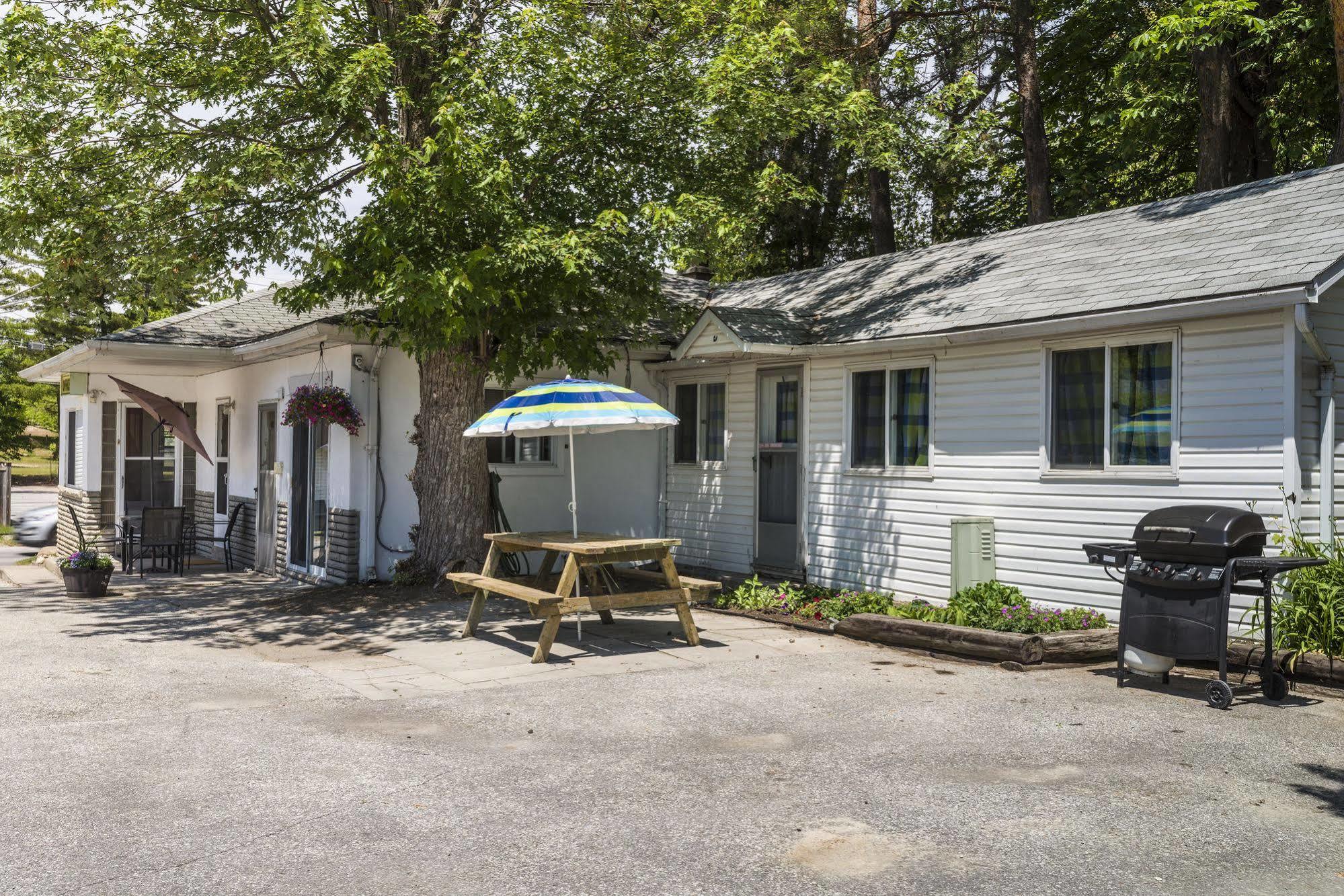 Hollywood Cottages Wasaga Beach Kültér fotó
